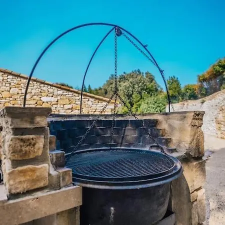 Avec Piscine Privee Et Jardin En Ardeche *
